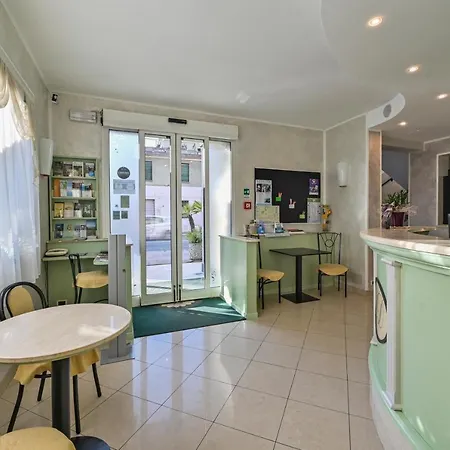 Hotell New Automatic Daniela