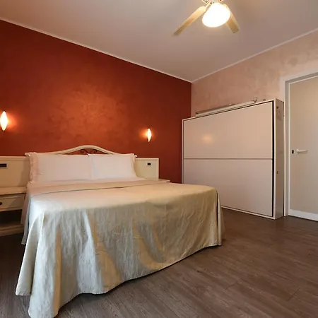 New Automatic Daniela 3*