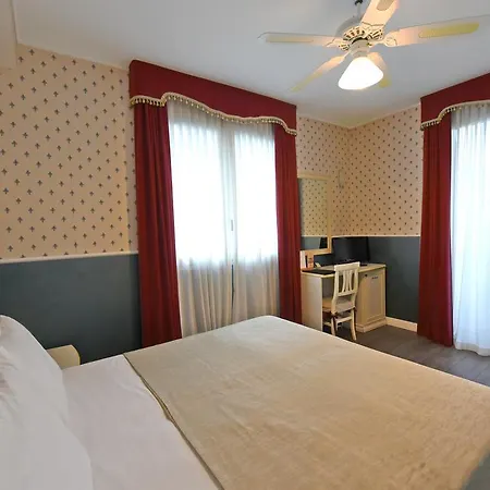 New Automatic Daniela Hotell 3*