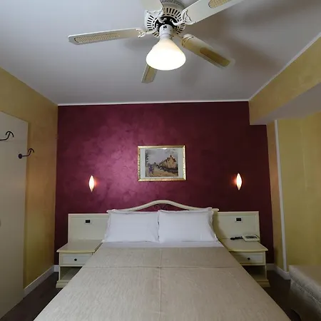 New Automatic Daniela Hotell San Bartolomeo Al Mare