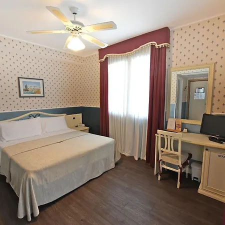 Hotel New Automatic Daniela
