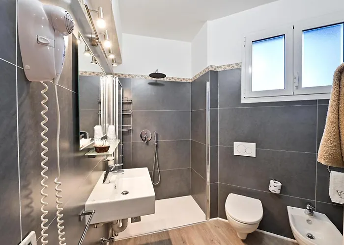 Hotel New Automatic Daniela 3*