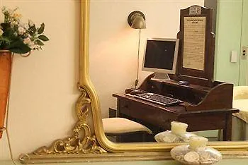 New Automatic Daniela 3* Сан-Бартоломео-аль-Маре