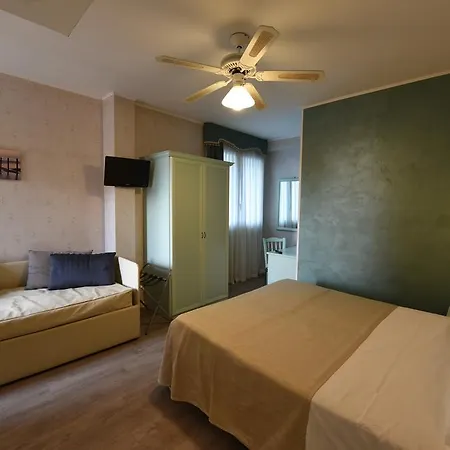 New Automatic Daniela Hotel